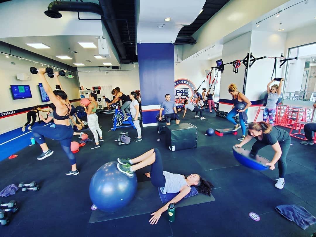 💦 45 Minutes at F45: ​​Curious if F45 lives up to the hype? Here’s everything you need to know before booking your first class.